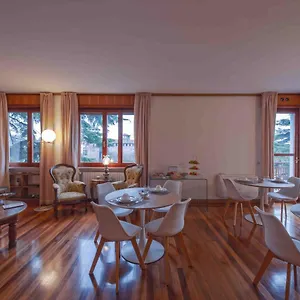  Bed & Breakfast 3 Amici Al Castello